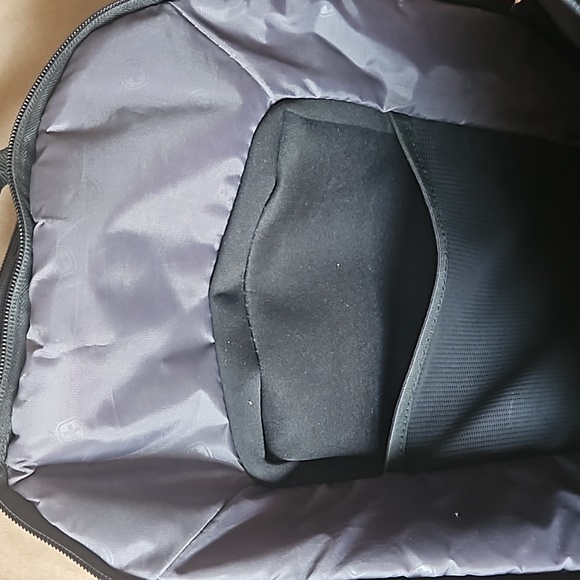 Brand New Swiss Gear Scan Smart Backpack! NWOT - Picture 10 of 10